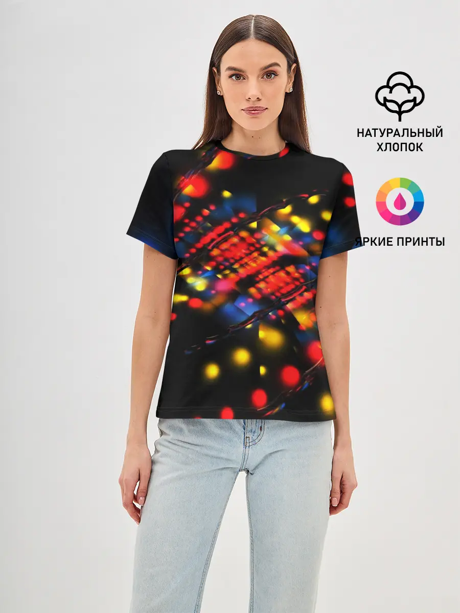 Женская базовая футболка / Fractal Digital 3D