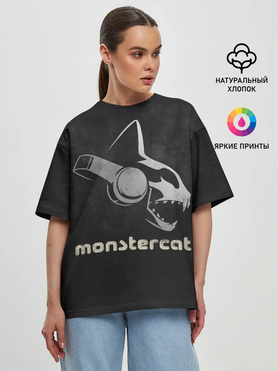 Женская футболка оверсайз / Monstercat