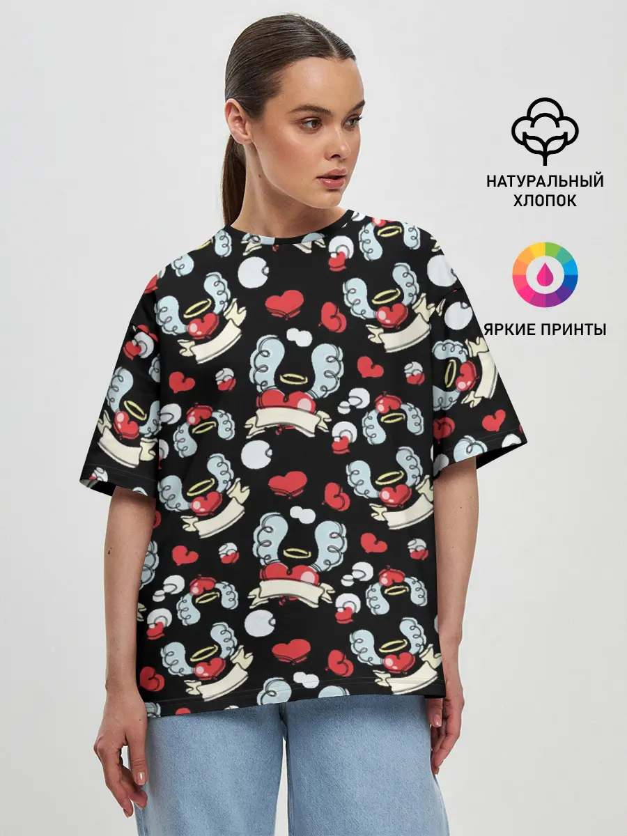 Женская футболка оверсайз / Сердца с крыльями